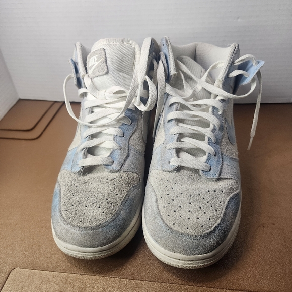 Nike Dunk High SE Clouds Celestine Blue Women's 8.5 - Picture 3 of 6